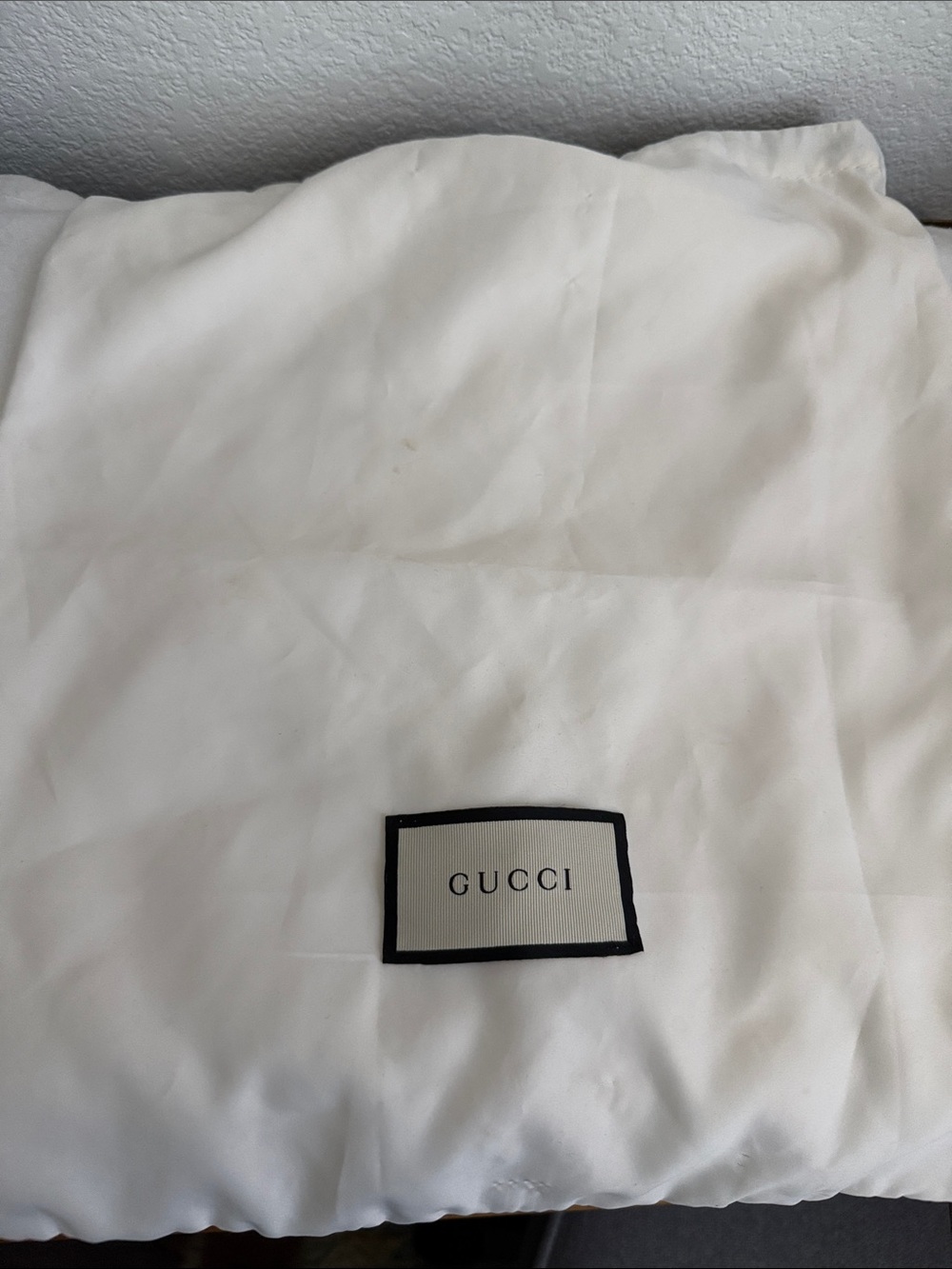 Gucci dust bag